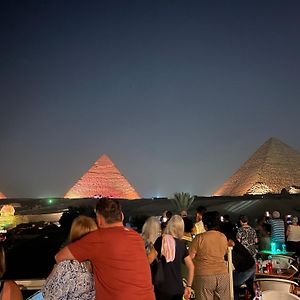 The Gate Hotel Front Pyramids & Sphinx View